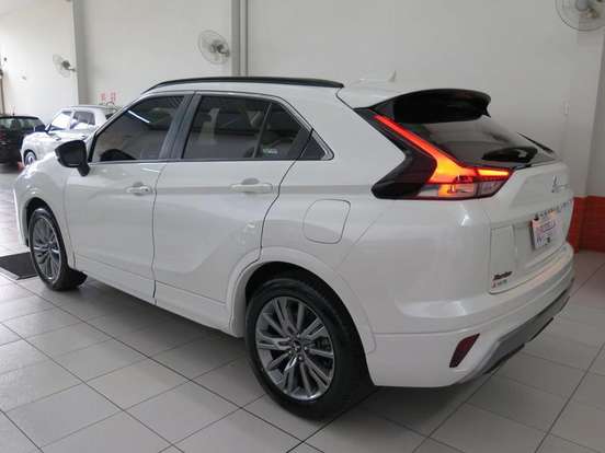 MITSUBISHI-ECLIPSE CROSS-1.5 MIVEC TURBO GASOLINA RUSH CVT MITSUBISHI-ECLIPSE CROSS-2024
