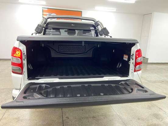 MITSUBISHI-L200 TRITON-2021