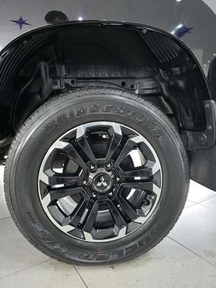 MITSUBISHI-L200 TRITON-2024