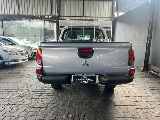MITSUBISHI-L200 TRITON-2015