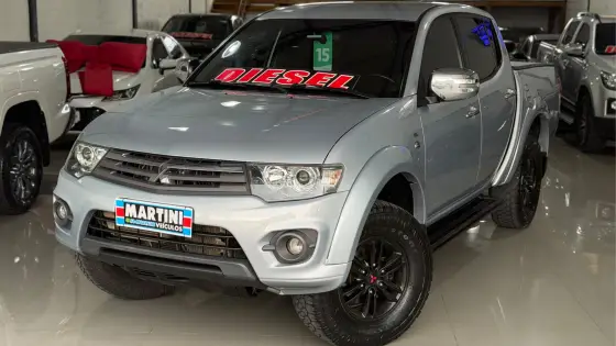 MITSUBISHI L200 TRITON 3.2 HPE 4X4 CD 16V TURBO INTERCOOLER DIESEL 4P AUTOMÁTICO
