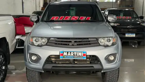 MITSUBISHI-L200 TRITON-3.2 HPE 4X4 CD 16V TURBO INTERCOOLER DIESEL 4P AUTOMÁTICO MITSUBISHI-L200 TRITON-2015