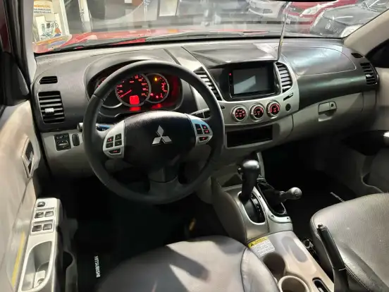 MITSUBISHI-L200 TRITON-2012