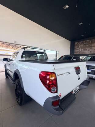 MITSUBISHI-L200 TRITON-3.2 GL 4X4 CD 16V TURBO INTERCOLER DIESEL 4P MANUAL MITSUBISHI-L200 TRITON-2016