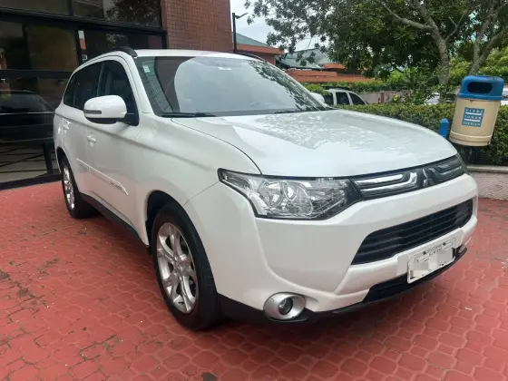 MITSUBISHI OUTLANDER 2.0 16V GASOLINA 4P AUTOMÁTICO
