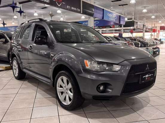 MITSUBISHI-OUTLANDER-2012