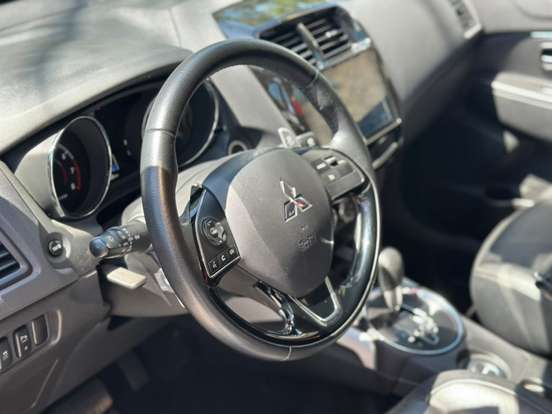 MITSUBISHI-OUTLANDER-2.0 MIVEC GASOLINA HPE AUTOMÁTICO MITSUBISHI-OUTLANDER-2021