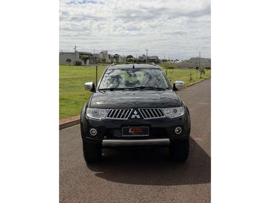 MITSUBISHI-PAJERO DAKAR-3.2 HPE 4X4 7 LUGARES 16V TURBO INTERCOOLER DIESEL 4P AUTOMÁTICO MITSUBISHI-PAJERO DAKAR-2010