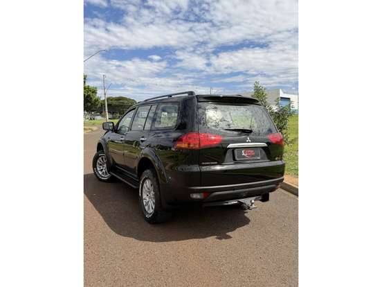 MITSUBISHI-PAJERO DAKAR-3.2 HPE 4X4 7 LUGARES 16V TURBO INTERCOOLER DIESEL 4P AUTOMÁTICO MITSUBISHI-PAJERO DAKAR-2010