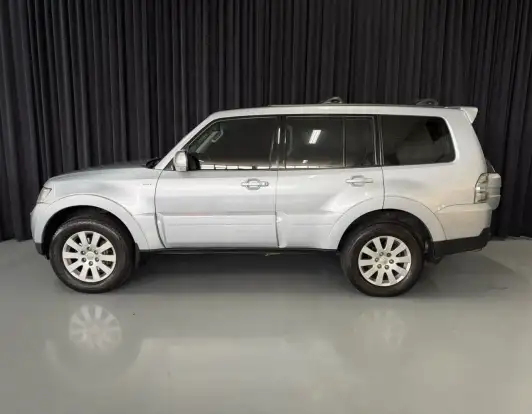 MITSUBISHI-PAJERO FULL-3.8 HPE 4X4 V6 24V GASOLINA 4P AUTOMÁTICO MITSUBISHI-PAJERO FULL-2007