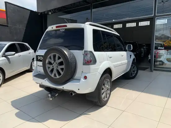 MITSUBISHI-PAJERO TR4-2.0 4X2 16V 140CV FLEX 4P MANUAL MITSUBISHI-PAJERO TR4-2014