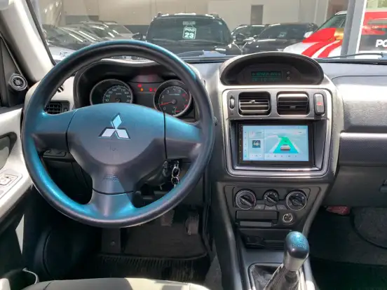 MITSUBISHI-PAJERO TR4-2014