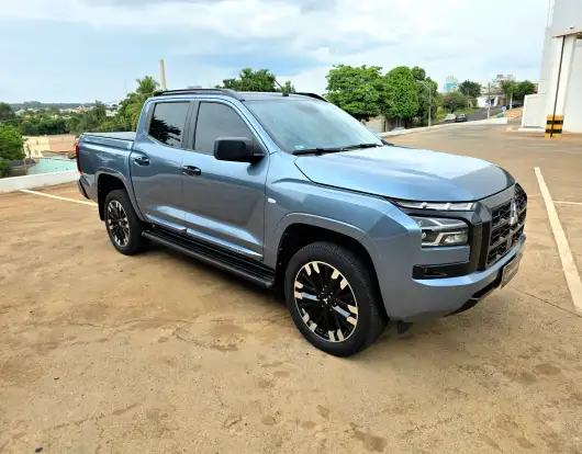 MITSUBISHI-TRITON-2025