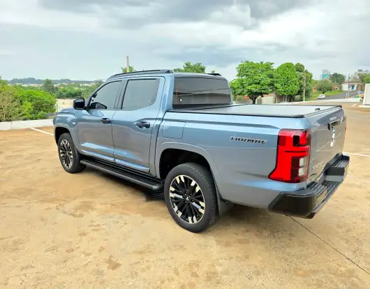 MITSUBISHI-TRITON-2025