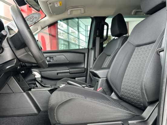 MITSUBISHI-TRITON-2.4 BITURBO DIESEL CD GLS 4X4 AUTOMÁTICO MITSUBISHI-TRITON-2025