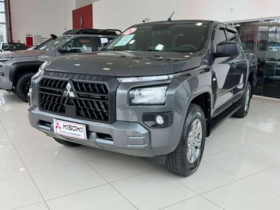 MITSUBISHI-TRITON-2.4 BITURBO DIESEL CD GLS 4X4 AUTOMÁTICO MITSUBISHI-TRITON-2025