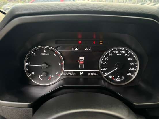 MITSUBISHI-TRITON-2025
