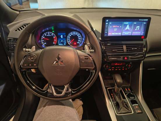 MITSUBISHI-ECLIPSE CROSS-1.5 MIVEC TURBO GASOLINA HPE BLACK CVT MITSUBISHI-ECLIPSE CROSS-2025