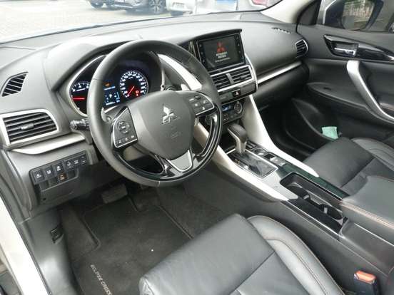 MITSUBISHI-ECLIPSE CROSS-2018