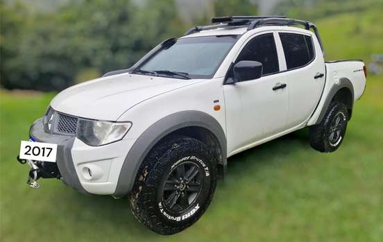 MITSUBISHI-L200 SAVANA-2016