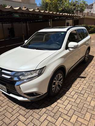 MITSUBISHI-OUTLANDER-2.0 16V GASOLINA 4P AUTOMÁTICO MITSUBISHI-OUTLANDER-2015