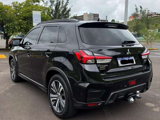 MITSUBISHI-OUTLANDER-2.0 MIVEC GASOLINA HPE AUTOMÁTICO MITSUBISHI-OUTLANDER-2021