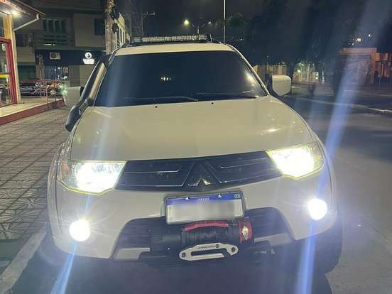 MITSUBISHI-PAJERO DAKAR-3.2 4X4 16V TURBO INTERCOOLER DIESEL 4P AUTOMÁTICO MITSUBISHI-PAJERO DAKAR-2013