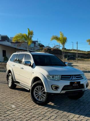 MITSUBISHI PAJERO DAKAR 3.2 HPE 4X4 7 LUGARES 16V TURBO INTERCOOLER DIESEL 4P AUTOMÁTICO