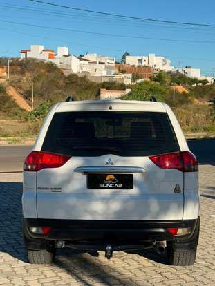 MITSUBISHI-PAJERO DAKAR-2014