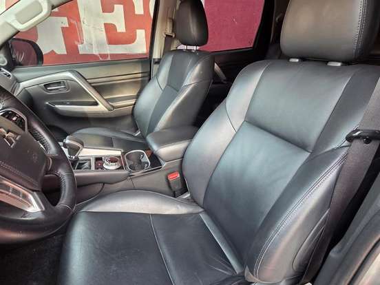 MITSUBISHI-PAJERO SPORT-2.4 16V MIVEC TURBO DIESEL HPE-S AWD AUTOMÁTICO MITSUBISHI-PAJERO SPORT-2023