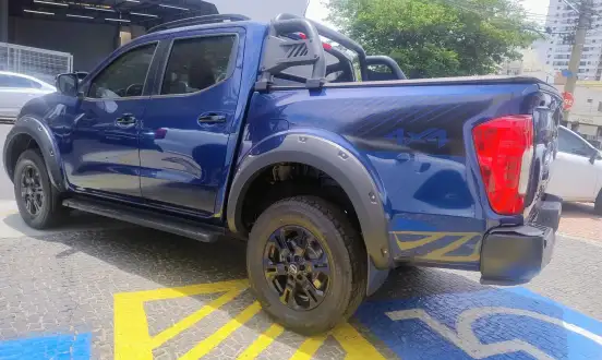 NISSAN-FRONTIER-2024