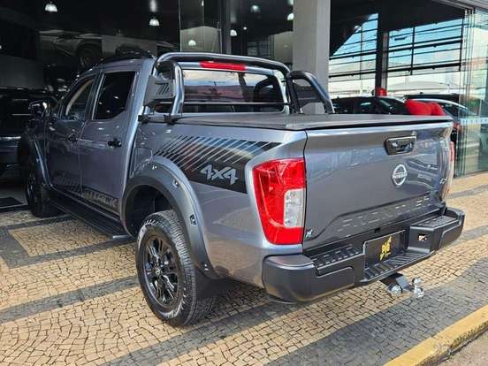 NISSAN-FRONTIER-2024