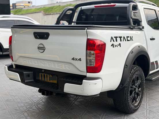 NISSAN-FRONTIER-2024