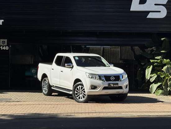 NISSAN-FRONTIER-2020