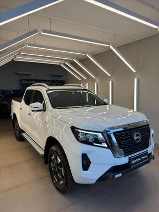 NISSAN-FRONTIER-2024