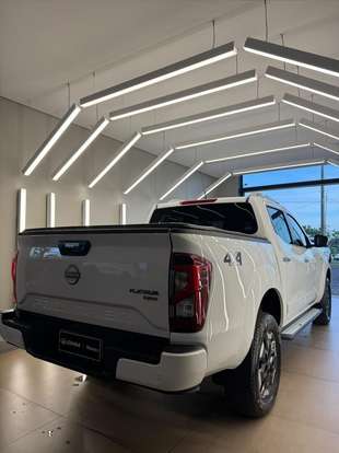 NISSAN-FRONTIER-2024