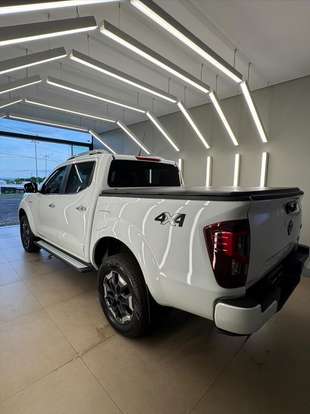 NISSAN-FRONTIER-2024