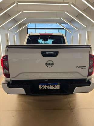 NISSAN-FRONTIER-2024