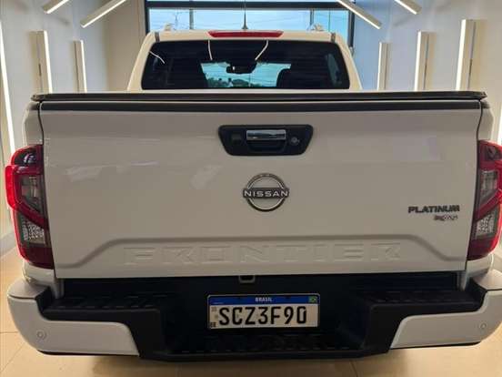 NISSAN-FRONTIER-2.3 16V TURBO DIESEL PLATINUM CD 4X4 AUTOMÁTICO NISSAN-FRONTIER-2024