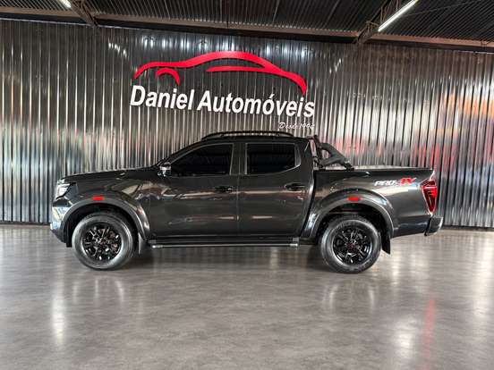 NISSAN-FRONTIER-2022