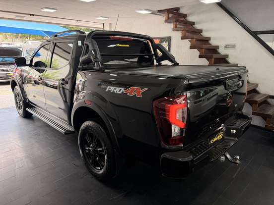 NISSAN-FRONTIER-2.3 16V TURBO DIESEL PRO4X CD 4X4 AUTOMÁTICO NISSAN-FRONTIER-2023