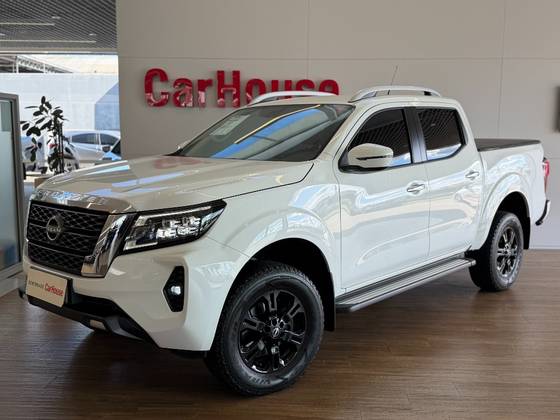NISSAN FRONTIER 2.3 16V TURBO DIESEL XE CD 4X4 AUTOMÁTICO