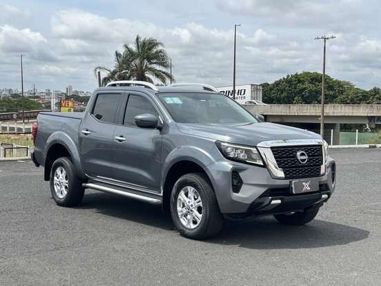 NISSAN-FRONTIER-2024