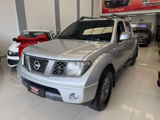 NISSAN-FRONTIER-2012