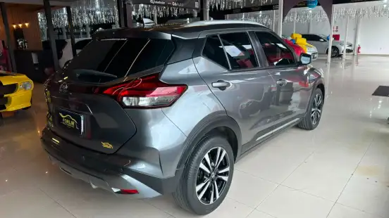 NISSAN-KICKS-2022