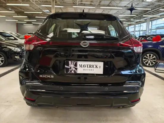 NISSAN-KICKS-2022