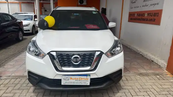 NISSAN-KICKS-2020