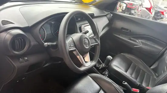 NISSAN-KICKS-2020