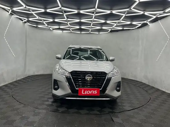 NISSAN-KICKS-2024