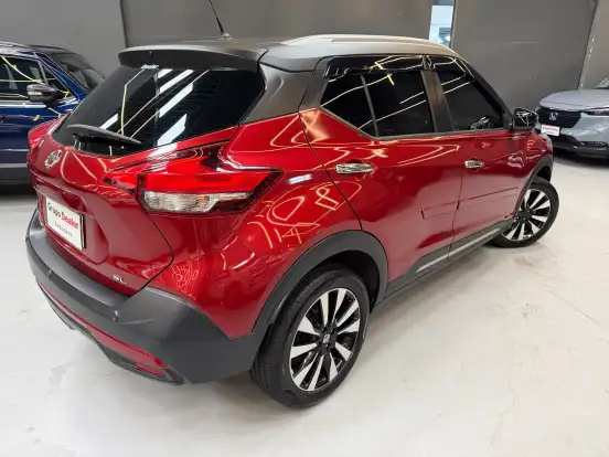 NISSAN-KICKS-2020